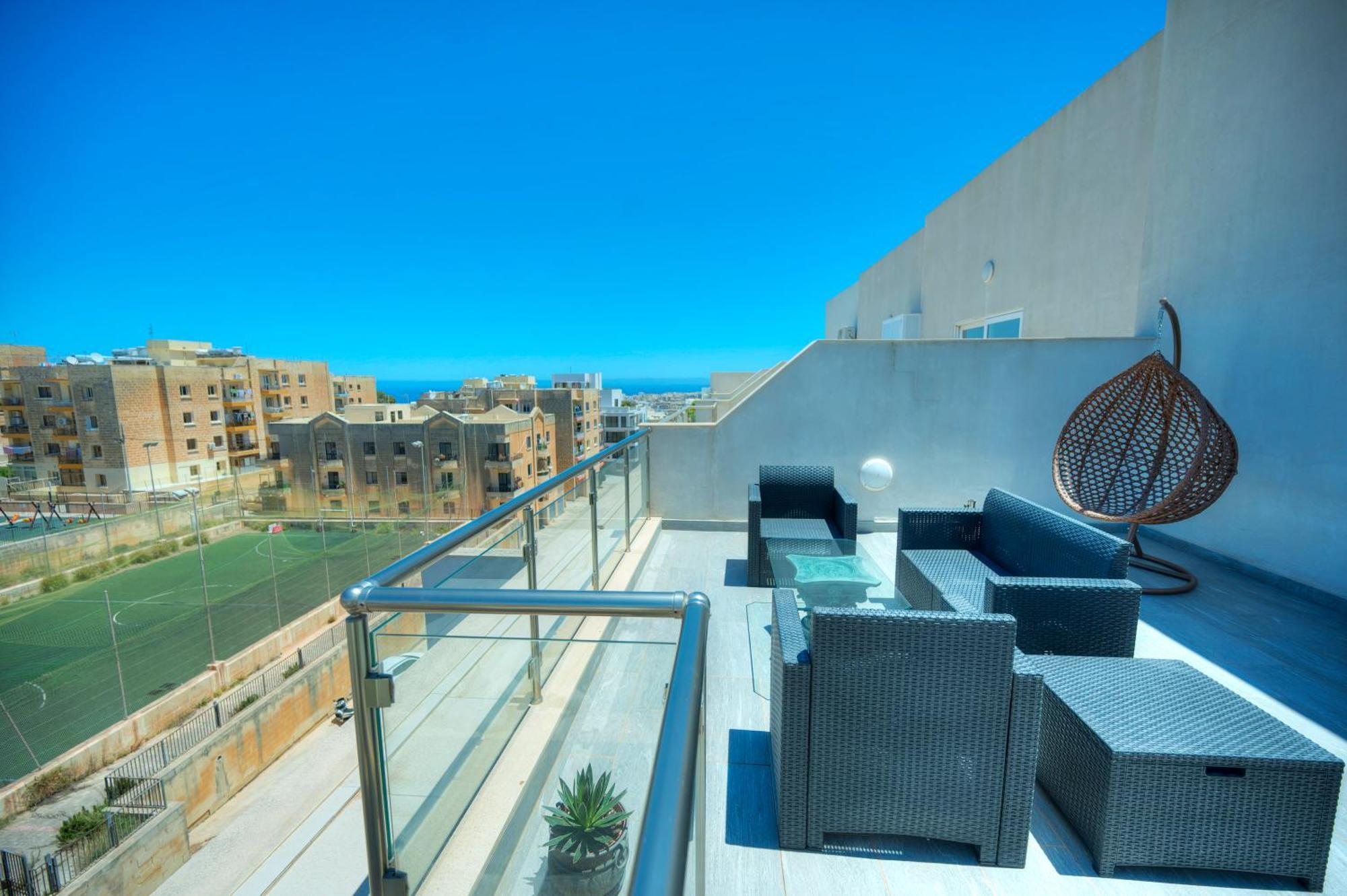 Luxurious Penthouse With 2 Large Terraces Dger1-1 Apartment Saint Julian's Exterior photo