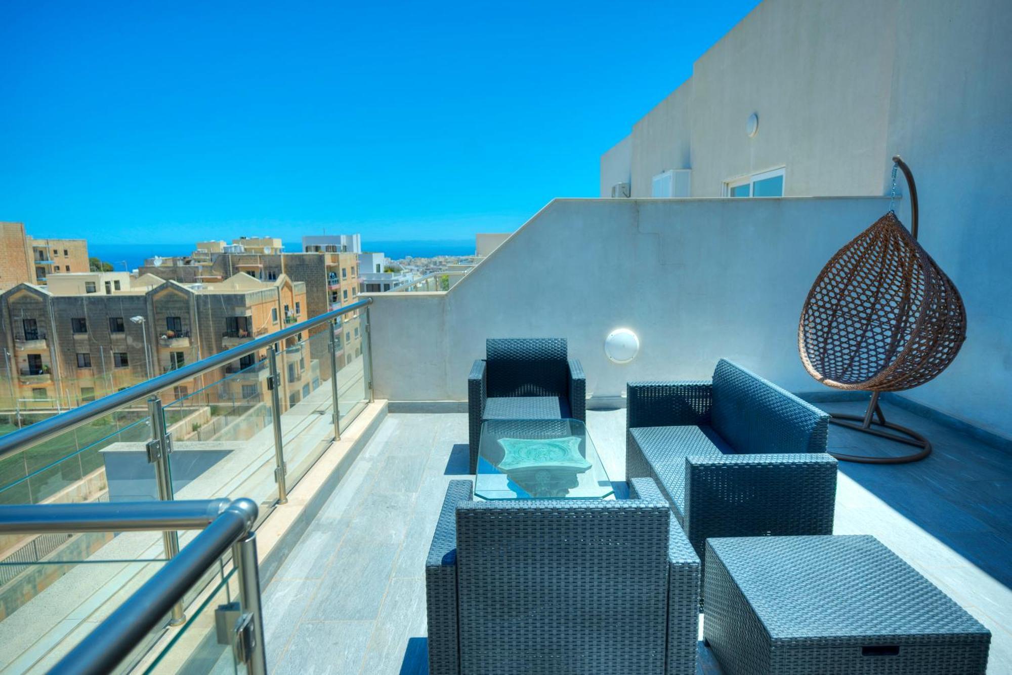 Luxurious Penthouse With 2 Large Terraces Dger1-1 Apartment Saint Julian's Exterior photo